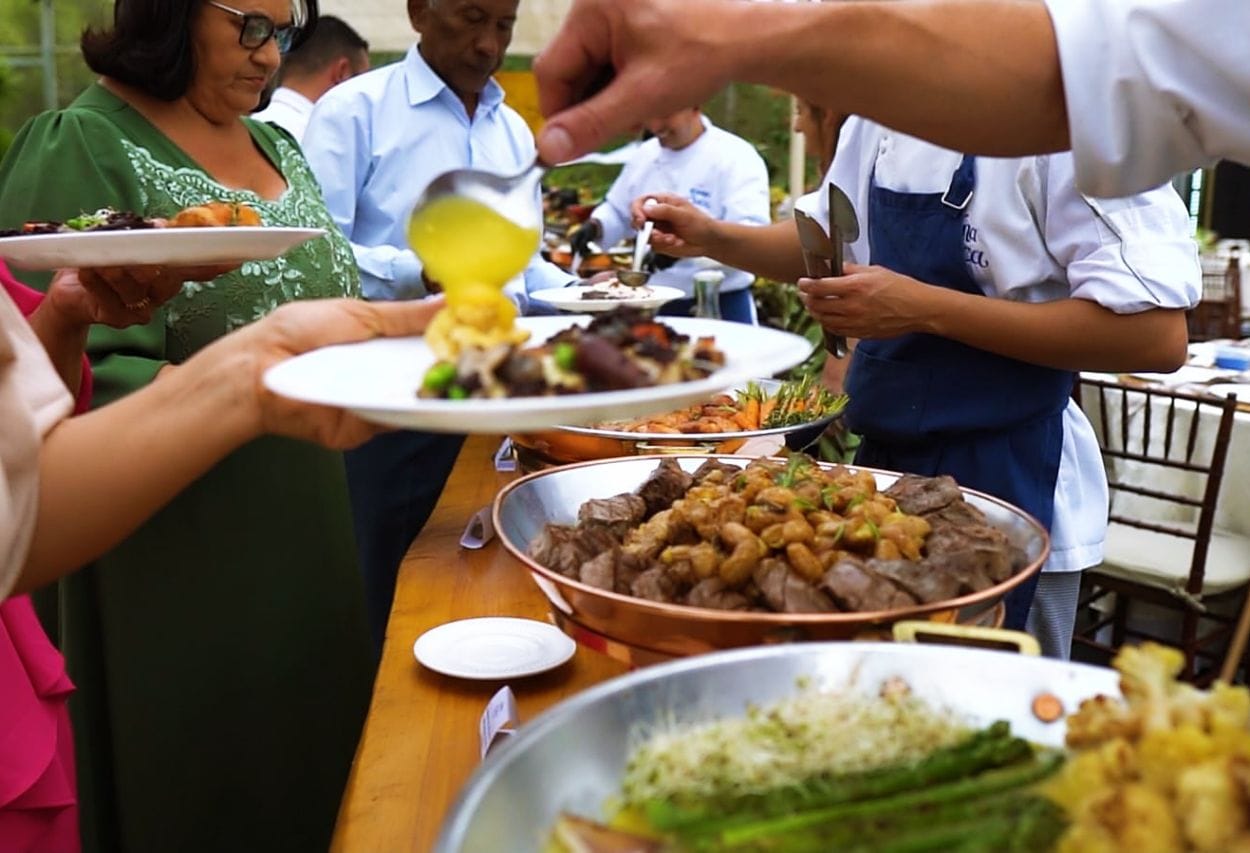 Experiências gastronômicas e confraternizações corporativas com o Grupo Dona Chica em Campos do Jordão 4 grupo dona chica 03
